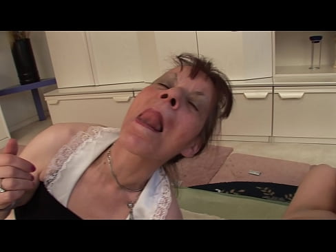 ❤️ Dvije bake i jedan djed imaju trojku Porno video na hr.taxiporec.top ☑